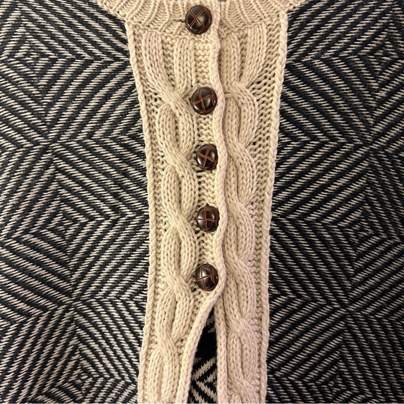 ANTHROPOLOGIE WOOL PONCHO SWEATER - Picture 3 of 10